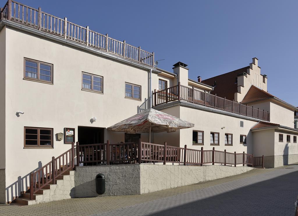 Hotel Zlata Hvezda Vimperk Buitenkant foto
