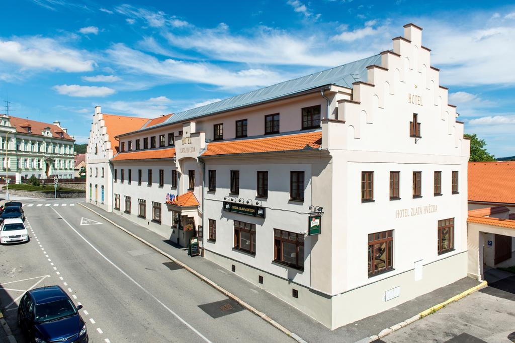 Hotel Zlata Hvezda Vimperk Buitenkant foto